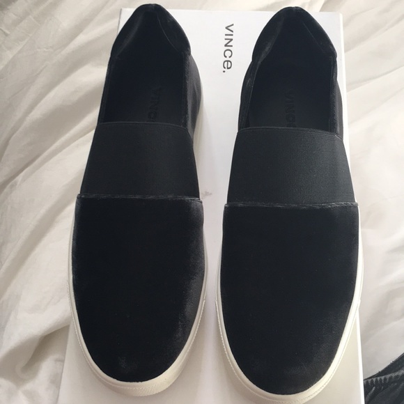 Vince Shoes - Vince Corbin Slip On Sneakers